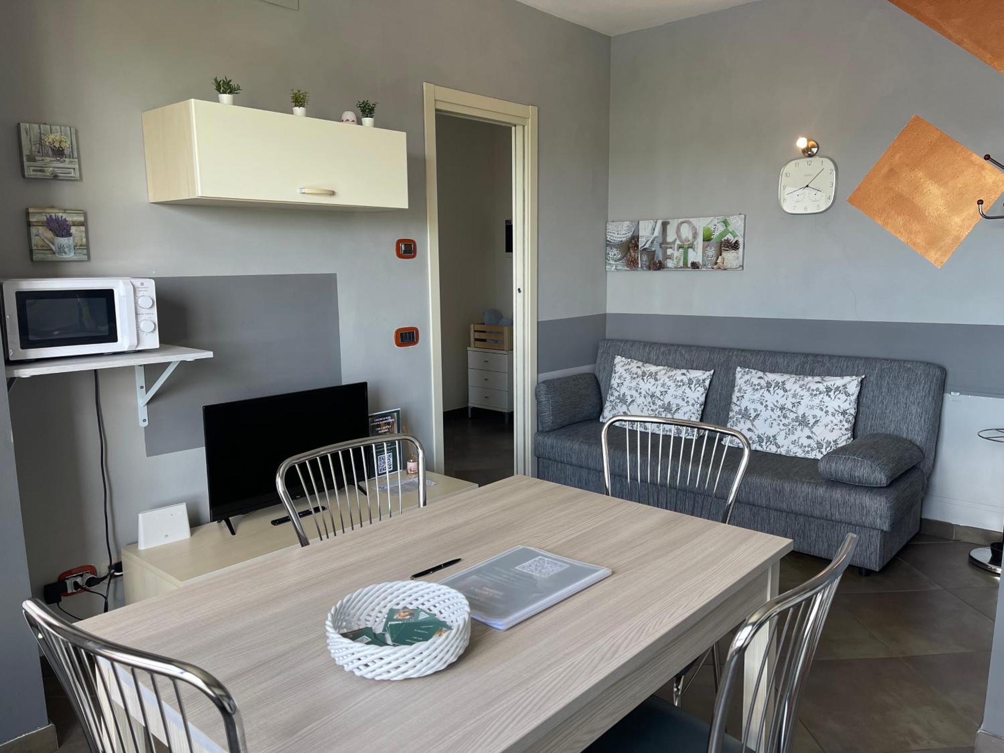 Borgo Divino Apartment Alba  Bagian luar foto